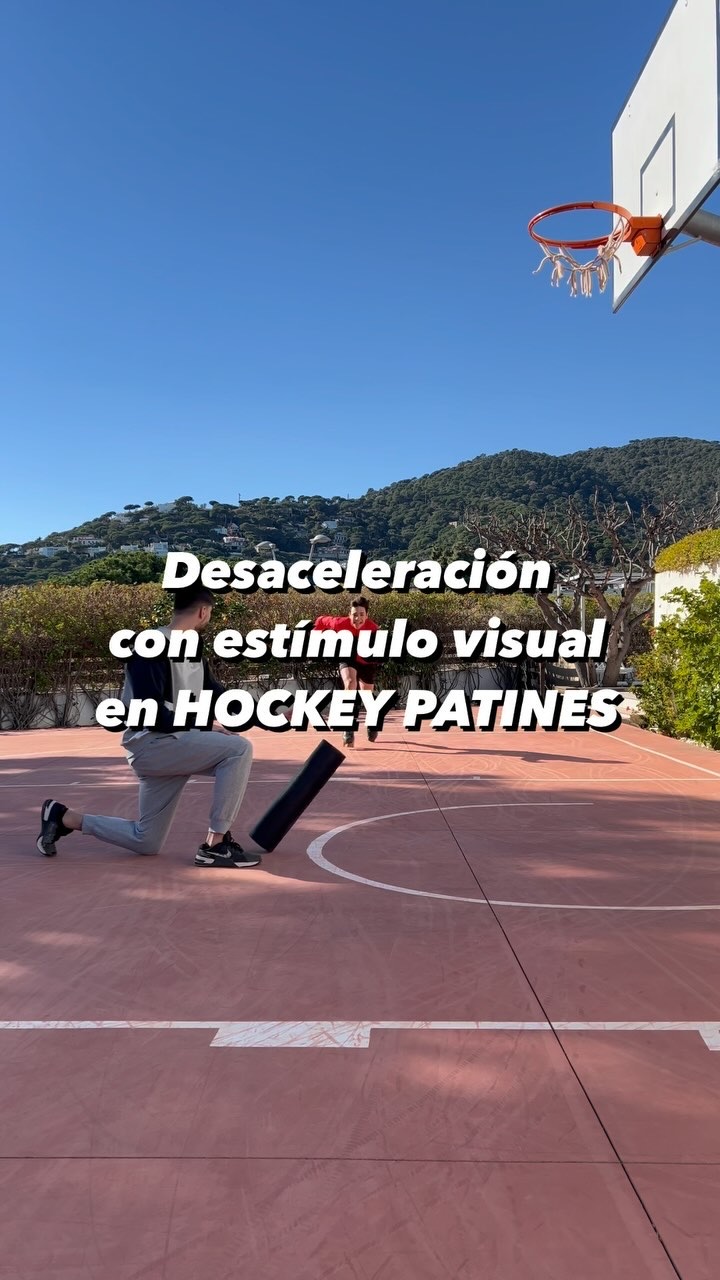 Desaceleración con estímulo visual en hockey patines